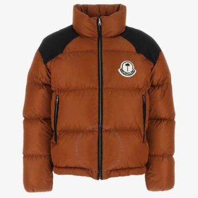 Moncler X Palm Angels 短款羽绒服<br />       4折 $707.99（约5042元）