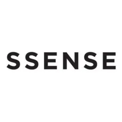 SSENSE：年末大促 即将开启<br />       关注 Lemaire 可颂包、Vivienne Westwood 珍珠耳饰