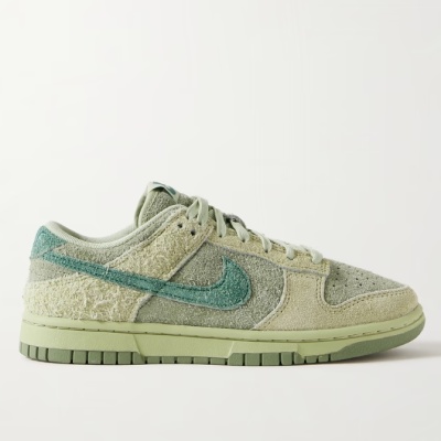 Nike 耐克 Dunk Low 绿色绒面休闲鞋<br />       7.5折 786港币（约689元）