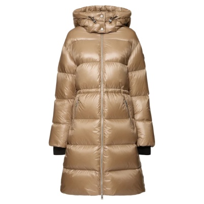 Moose Knuckles Juniper Parka 尼龙羽绒服<br />       6.5折 €609.7（约4487元）