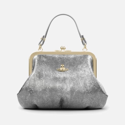 Vivienne Westwood 西太后 Granny Frame 钱包<br />       6.3折 £157.5（约1538.68元）