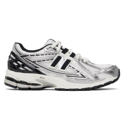 New Balance  White & Silver 1906R 黑银运动鞋<br />       $155（约1117.47元）