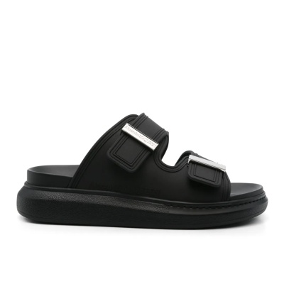 Jisoo 同款 Alexander McQueen logo雕刻凉鞋<br />       7.2折 ¥2356