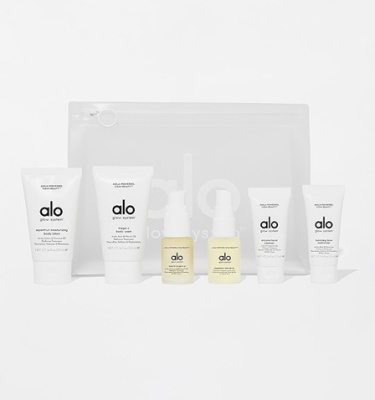 Alo Yoga 美妆套装<br />       8折 $38.4（约277.54元）