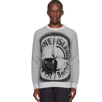 Stone Island 大罗盘灰色毛衣<br />       4.5折 $450（约3222.63元）