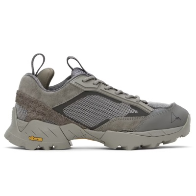 ROA 灰色 Lhakpa 运动鞋<br />       4折 $212（约1516.41元）