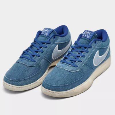 降价！Nike Book 牛仔蓝 男士篮球鞋<br />       4.5折 $65（约464.18元）