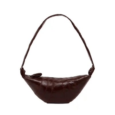 罕见下折!LEMAIRE Croissant 中号棉单肩包<br />       7.5折 ¥5400