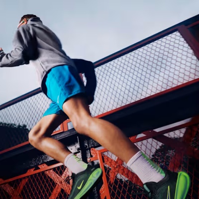 NIKE中国官网：暖冬礼遇季 Quest 6 男子公路跑步鞋￥389<br />&nbsp;&nbsp;&nbsp;&nbsp;&nbsp;&nbsp;&nbsp;精选商品5折起