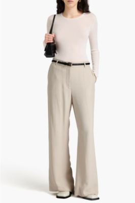 TOTEME 绉纱直筒裤<br />&nbsp;&nbsp;&nbsp;&nbsp;&nbsp;&nbsp;&nbsp;3.5折&nbsp;$200（约1417.56元）