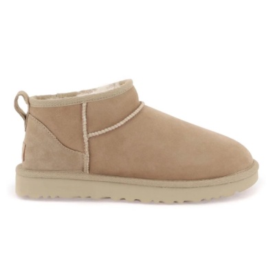 UGG 经典迷你短靴<br />       7.4折 $126.49（约895.5元）