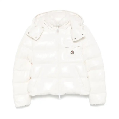 美站定价优势 MONCLER Andro 夹克<br />&nbsp;&nbsp;&nbsp;&nbsp;&nbsp;&nbsp;&nbsp;$1995（约13966元）
