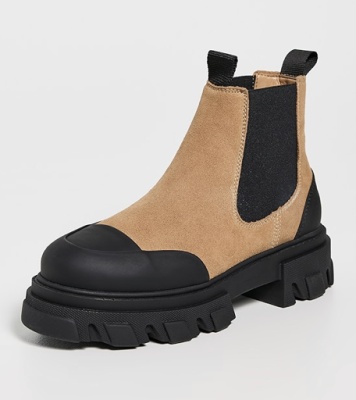 Ganni Cleated Low Chelsea 麂皮切尔西靴<br />&nbsp;&nbsp;&nbsp;&nbsp;&nbsp;&nbsp;&nbsp;5.3折&nbsp;$286.13（约1999.53元）