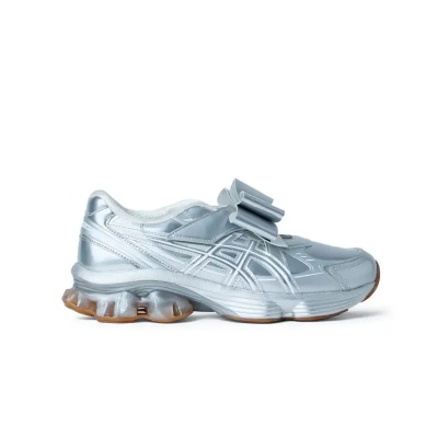 Asics 亚瑟士 x SHUSHU/TONG 联名款蓝色蝴蝶结绑带运动鞋<br />&nbsp;&nbsp;&nbsp;&nbsp;&nbsp;&nbsp;&nbsp;9折&nbsp;¥2169.9