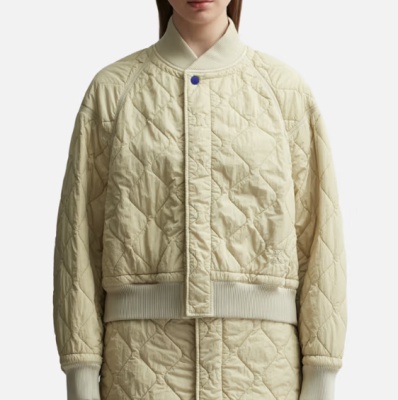 蒋勤勤同款！Burberry 尼龙绗缝飞行夹克<br />&nbsp;&nbsp;&nbsp;&nbsp;&nbsp;&nbsp;&nbsp;2.7折&nbsp;$580.5（约4020.25元）