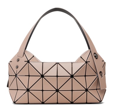 Bao Bao Issey Miyake  Boston 小号手提包 米色<br />&nbsp;&nbsp;&nbsp;&nbsp;&nbsp;&nbsp;&nbsp;8.5折&nbsp;$497.25（约3434.36元）