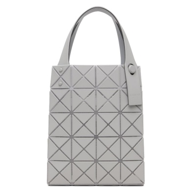 Bao Bao Issey Miyake  Prism Plus 灰色托特包<br />&nbsp;&nbsp;&nbsp;&nbsp;&nbsp;&nbsp;&nbsp;8.5折&nbsp;$340（约2348.28元）