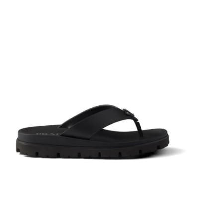 Prada 橡胶人字拖<br />&nbsp;&nbsp;&nbsp;&nbsp;&nbsp;&nbsp;&nbsp;9折&nbsp;¥5220