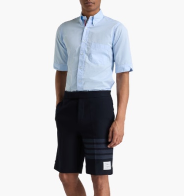 胡连馨同款！Thom Browne  纯棉府绸衬衫<br />&nbsp;&nbsp;&nbsp;&nbsp;&nbsp;&nbsp;&nbsp;5折&nbsp;$225（约1539.56元）