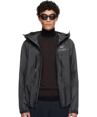 Arc'teryx 黑色Alpha SL硬壳冲锋衣<br />&nbsp;&nbsp;&nbsp;&nbsp;&nbsp;&nbsp;&nbsp;8折&nbsp;$560（约3833.2元）