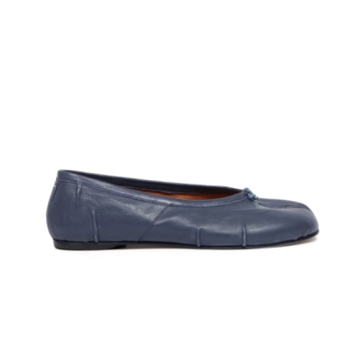 Maison Margiela 马吉拉 Tabi 钢青色芭蕾舞平底鞋<br />&nbsp;&nbsp;&nbsp;&nbsp;&nbsp;&nbsp;&nbsp;8.5折&nbsp;¥5933