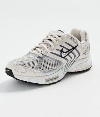 Nike Air Pegasus 2005 球鞋<br />&nbsp;&nbsp;&nbsp;&nbsp;&nbsp;&nbsp;&nbsp;4.5折&nbsp;$69.75（约473.19元）