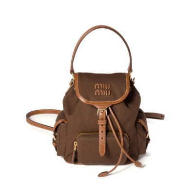 Miu Miu 皮质边饰帆布双肩包<br />&nbsp;&nbsp;&nbsp;&nbsp;&nbsp;&nbsp;&nbsp;¥16800