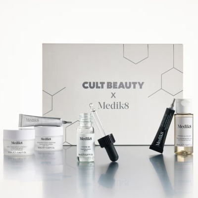 Cult Beauty × Medik8 探索护肤礼盒（套装总价值 £84）<br />&nbsp;&nbsp;&nbsp;&nbsp;&nbsp;&nbsp;&nbsp;8.5折&nbsp;£38.2（约348.09元）