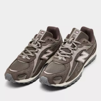 New Balance 新百伦 204L 运动鞋<br />&nbsp;&nbsp;&nbsp;&nbsp;&nbsp;&nbsp;&nbsp;4.7折&nbsp;$56（约376.99元）