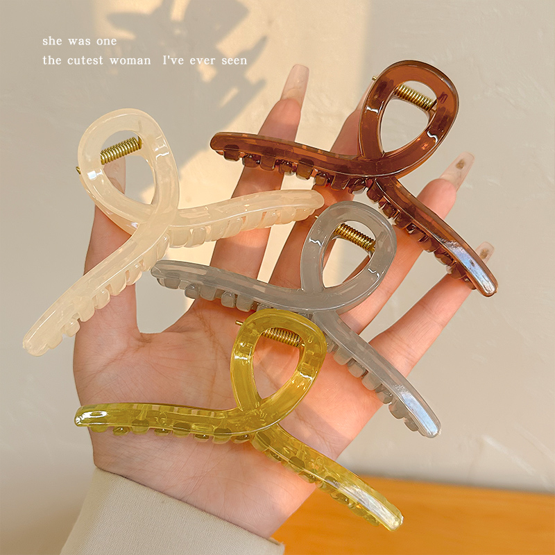 【券后价:2.99元】 【15点礼金到手0.99元】3个装亚克力发夹