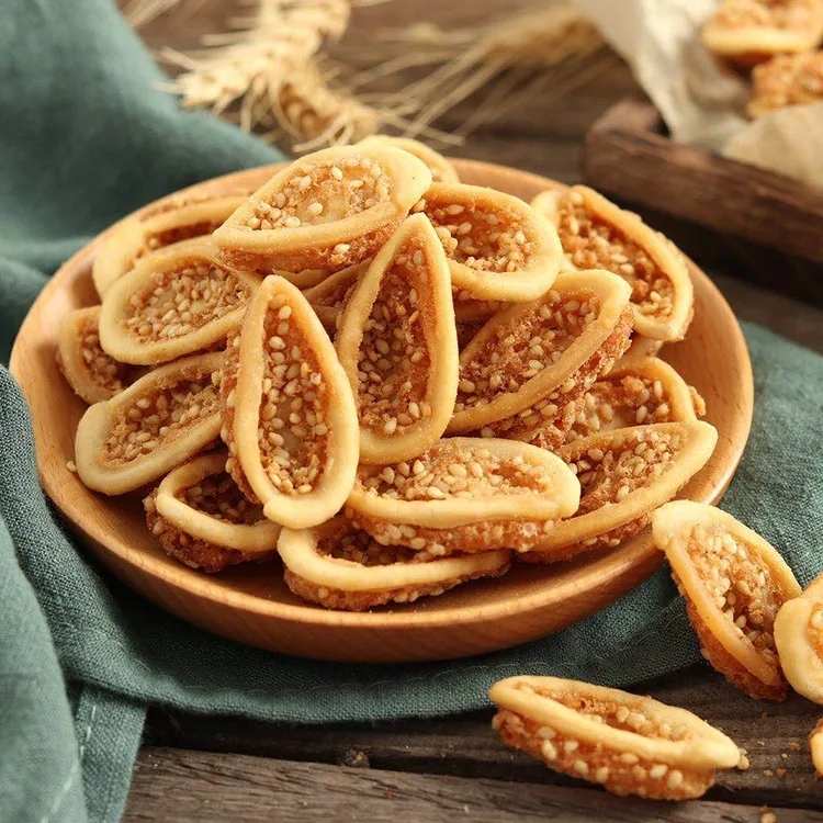 【券后价:4.19元】 零食薄脆小花片猫耳朵散装怀旧零食