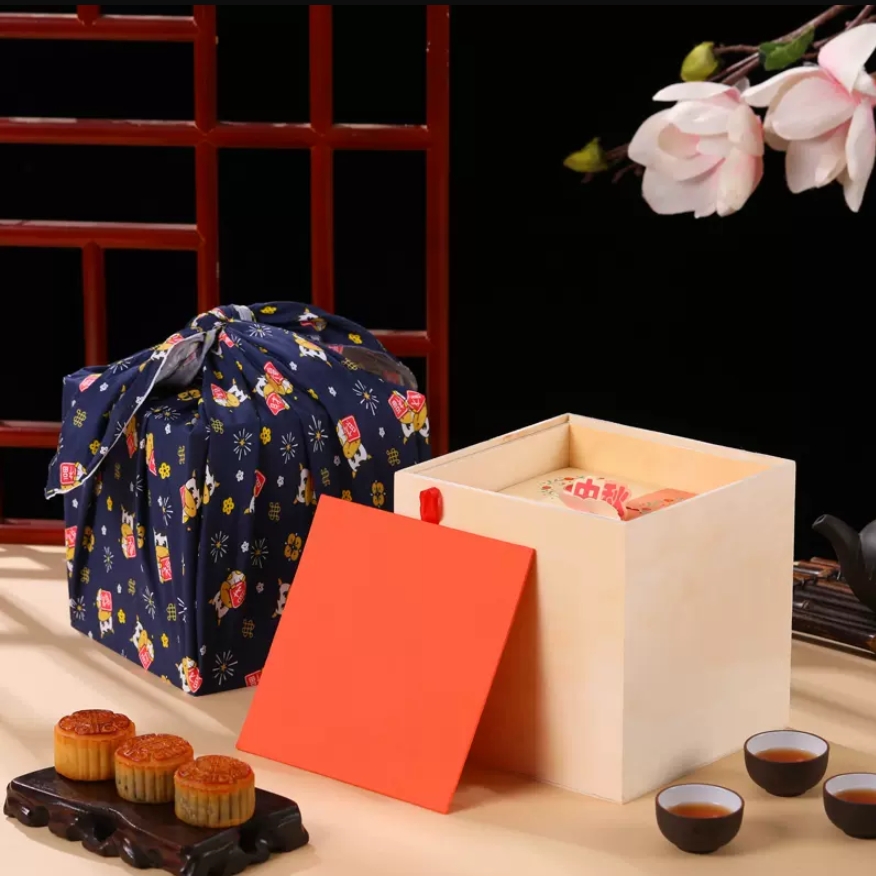 【券后价:29.98元】 广式中秋月饼8饼8味布包高端礼盒装 - 青草坞旗舰店
