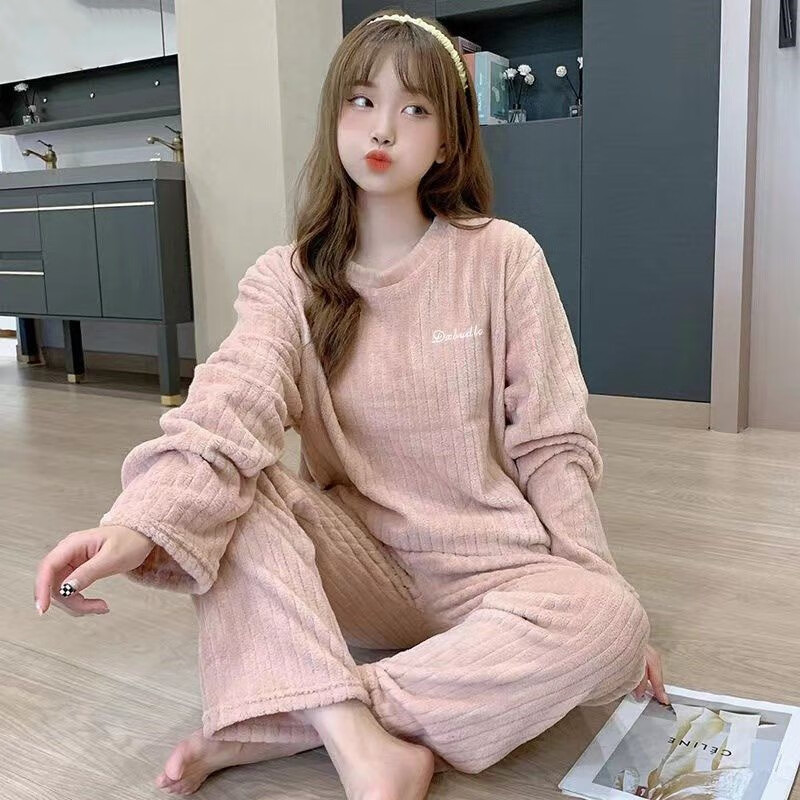 宝娜斯 女士珊瑚绒加绒加厚保暖家居服套装 39.9元
